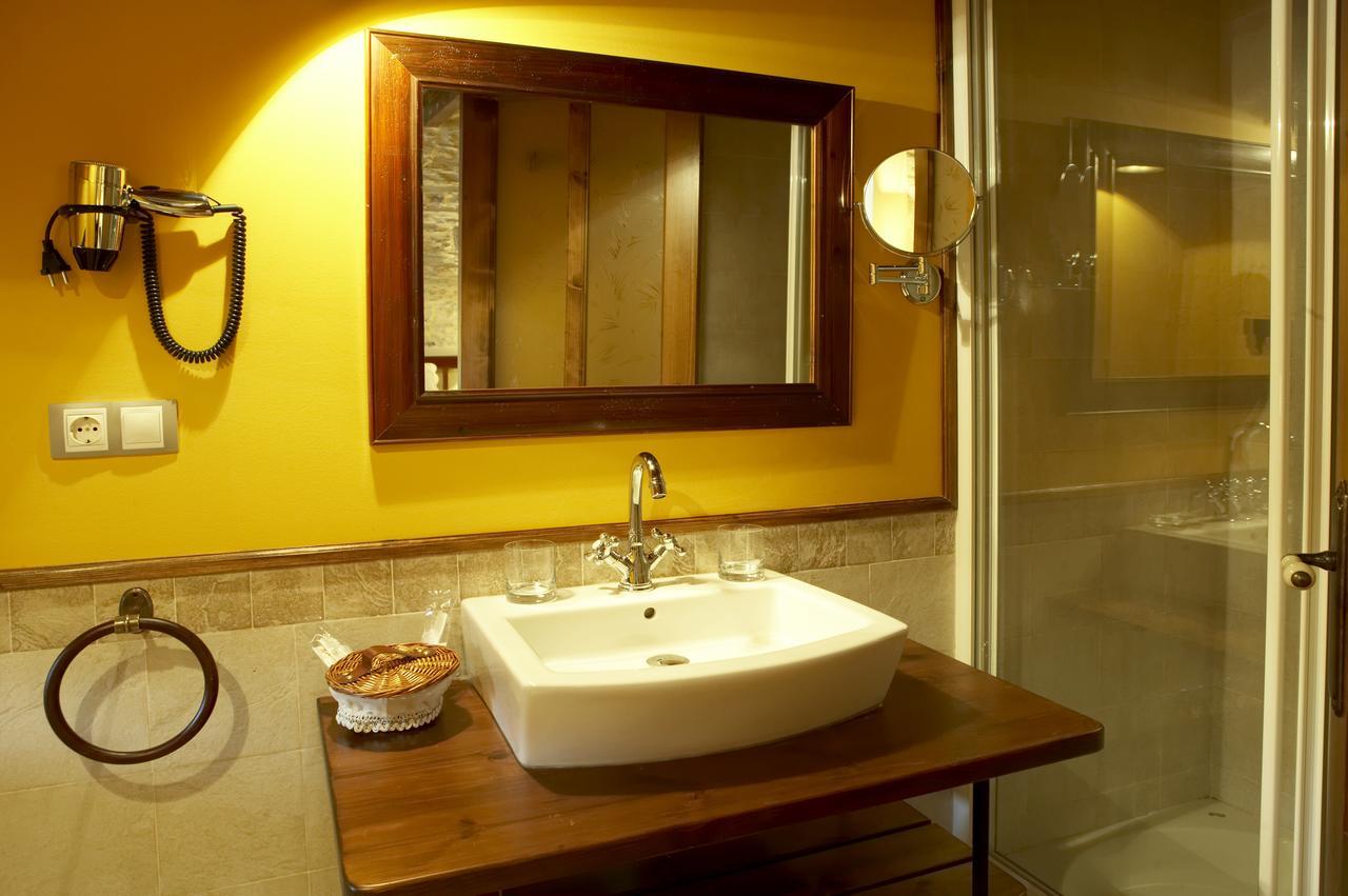 Hotel Rural Casona Trabadelo فيغاديو المظهر الخارجي الصورة